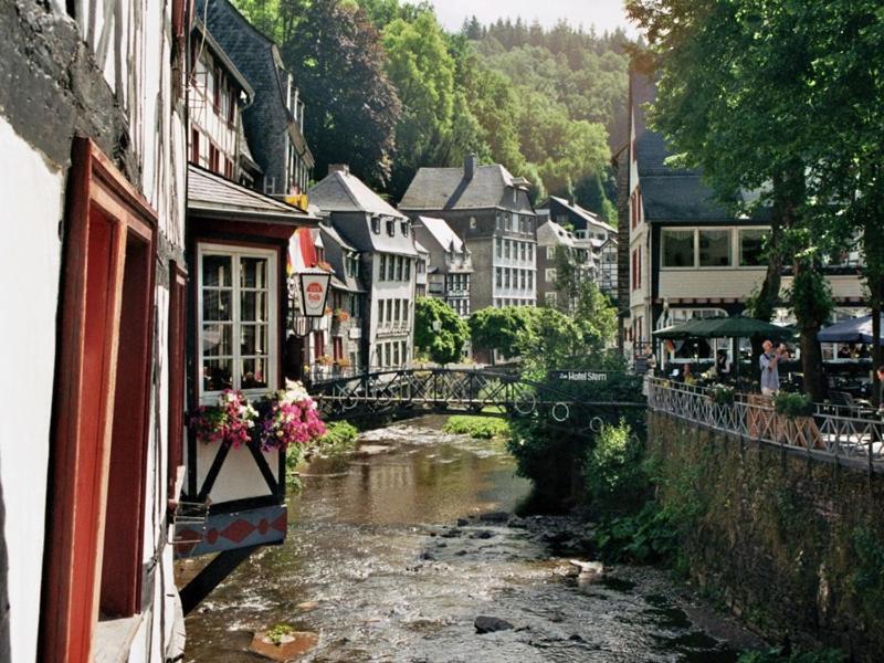 Zum Alten Landrat Monschau Eksteriør bilde